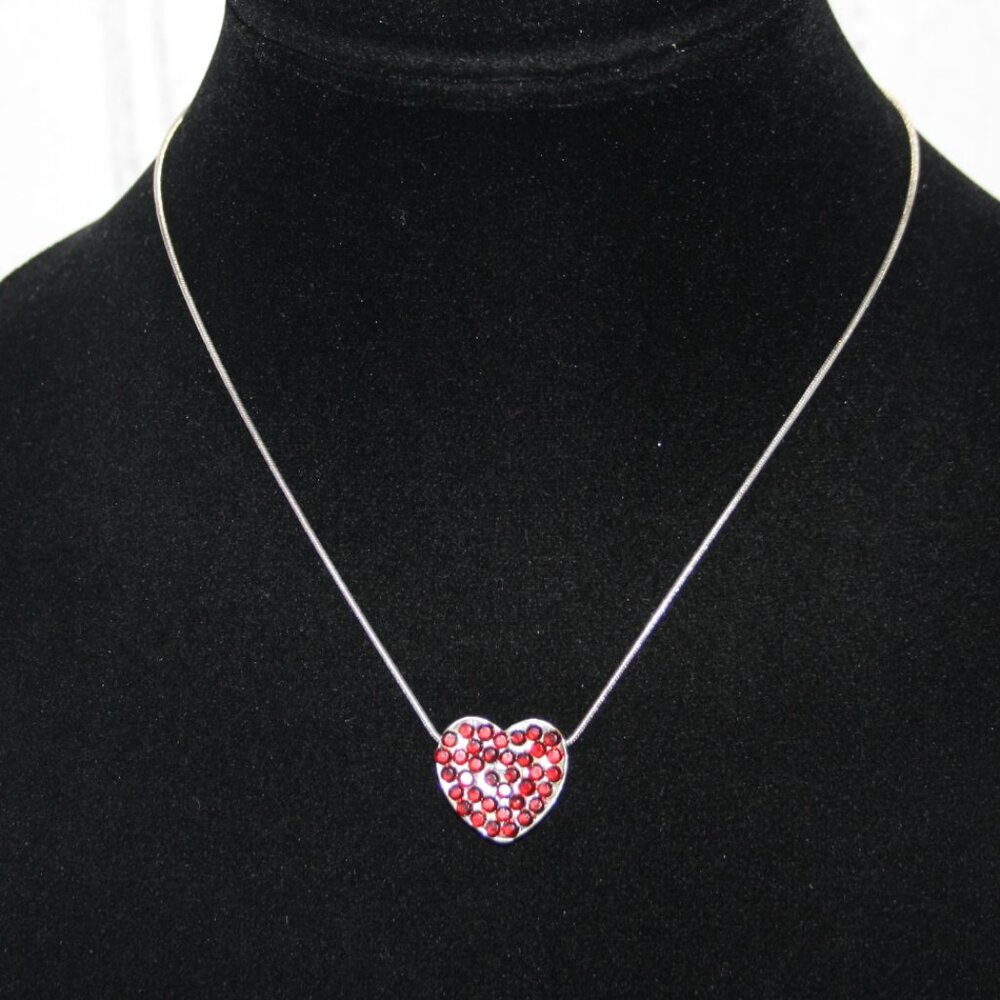 ❤️💎 Silver + Red Rhinestone Heart Necklace · NY&C · 16–18" 💎❤️